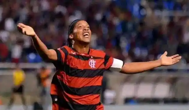 效力的华裔 效力的华裔