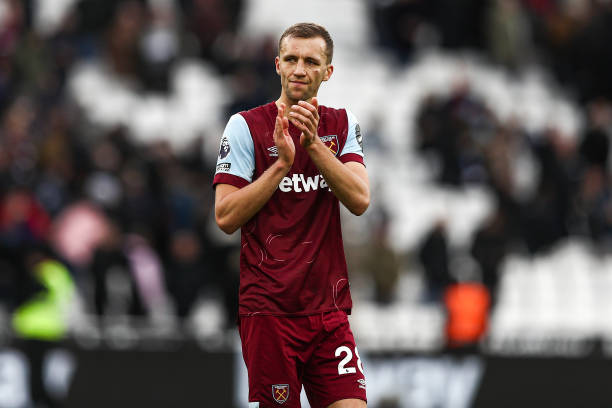 通過規範的 通過規範的